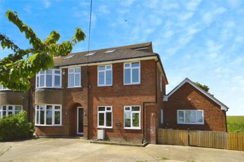 6 bedroom semi-detached house for sale