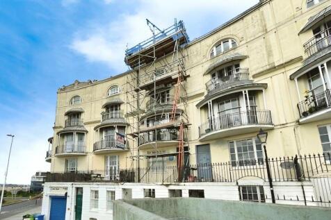 Pelham Crescent, East Sussex TN34 1 bed flat for sale