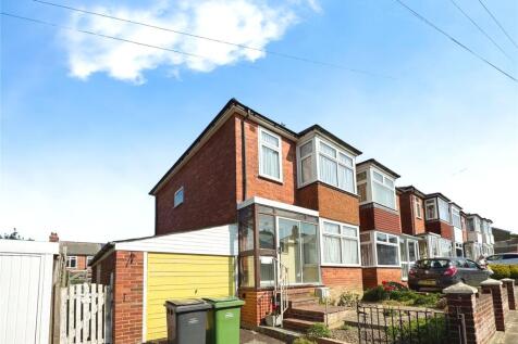 Elphinstone Avenue, East Sussex TN34 3 bed semi