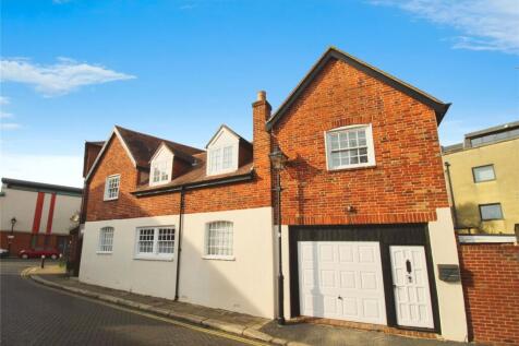 Beck Street, Hampshire PO1 3 bed detached house for sale