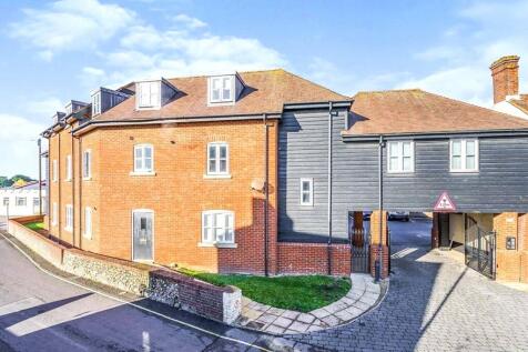 Brockhampton Lane, Hampshire PO9 2 bed flat for sale