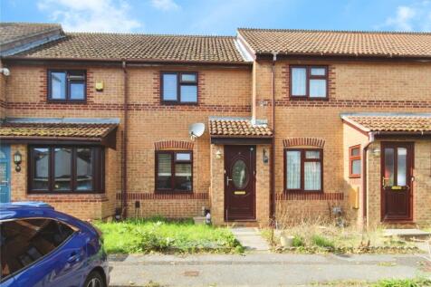 St. Augustine Gardens, Hampshire SO17 2 bed terraced house for sale