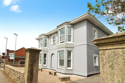 Trevu Road, Cornwall TR14 2 bed flat for sale