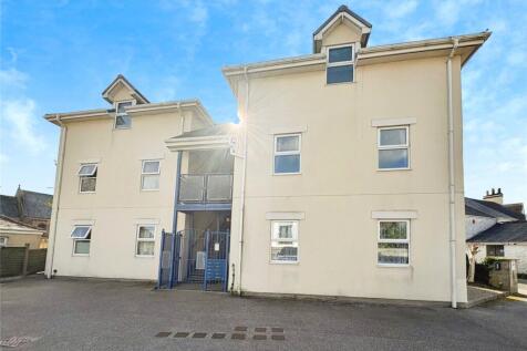 South Roskear Terrace, Cornwall TR14 1 bed flat for sale