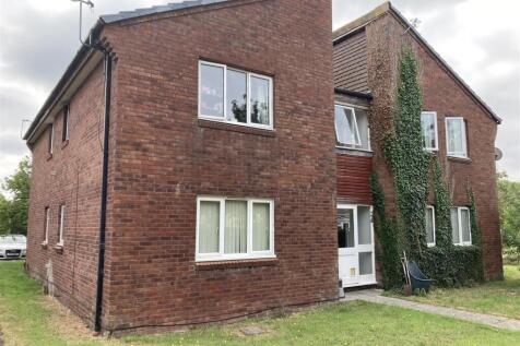 Studio flat for sale