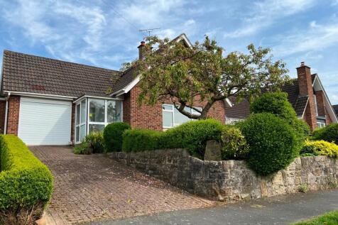 3 bedroom chalet for sale