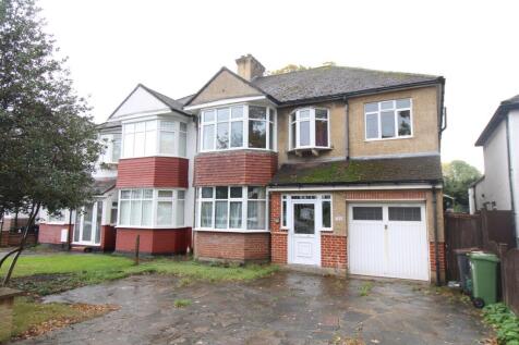 The Avenue, West Wickham, BR4 5 bed semi