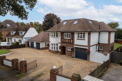 Gipsy Lane, Kettering NN16 6 bed detached house for sale
