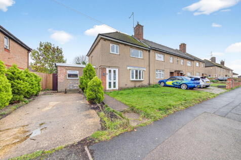 Almond Road, Kettering NN16 3 bed end of terrace house for sale