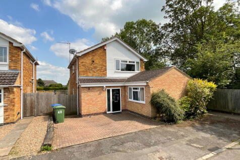 Pells Close, Leicester LE8 4 bed detached house for sale