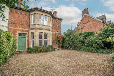 Northampton Road, Market Harborough LE16 3 bed end of terrace house for sale