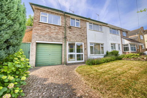 Breakleys Road, KETTERING NN14 4 bed semi