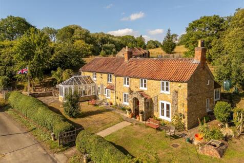 Otby Lane, Walesby, Market Rasen LN8 5 bed barn conversion for sale