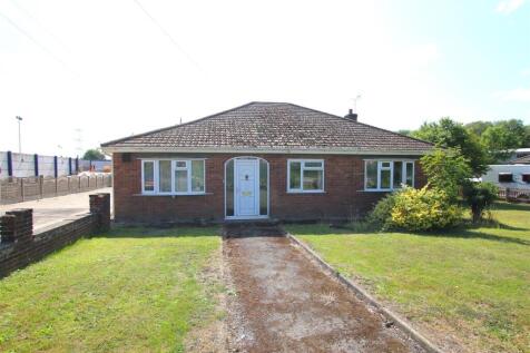 Boundary Lane, South Hykeham, Lincoln... 3 bed detached bungalow for sale