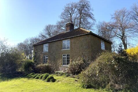 Market Rasen LN8 4 bed cottage for sale