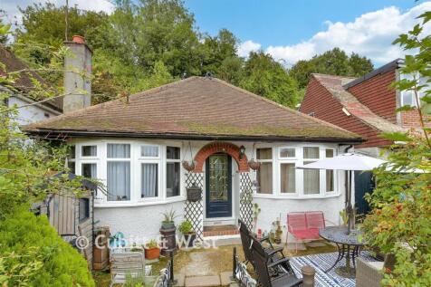 Stafford Road, Caterham, Surrey 2 bed detached bungalow for sale