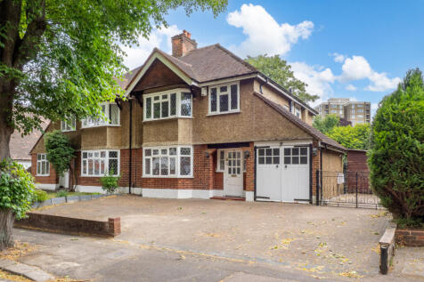4 bedroom semi-detached house for sale