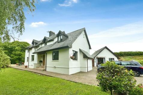 7 bedroom detached house for sale