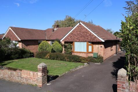 3 bedroom semi-detached bungalow for sale