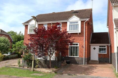 STOUR CLOSE, PETERSFIELD 4 bed house for sale