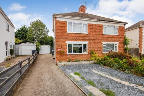 Glebe Crescent, New Bilton, Rugby, CV21 3 bed semi