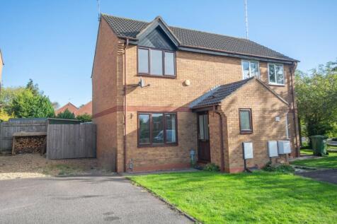Whetstone Drive, Rugby, CV21 2 bed semi