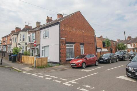 South Street, Rugby, CV21 4 bed house of multiple occupation for sale