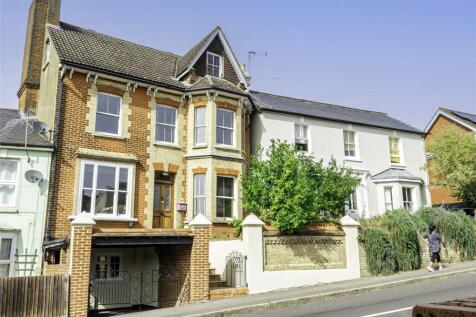 7 bedroom semi-detached house for sale