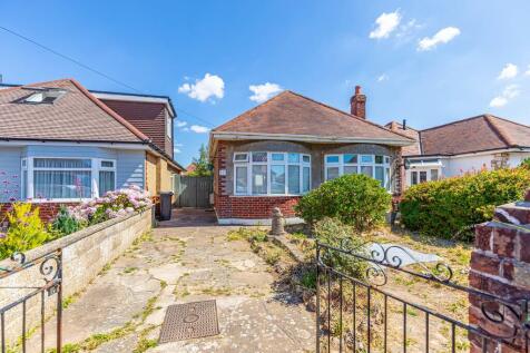 Alderley Road, Northbourne 3 bed detached bungalow for sale