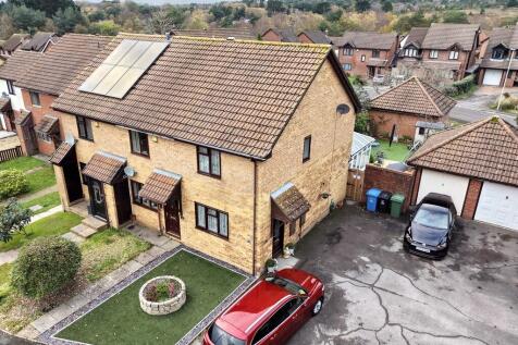 Harcombe Close, Poole 2 bed end of terrace house for sale