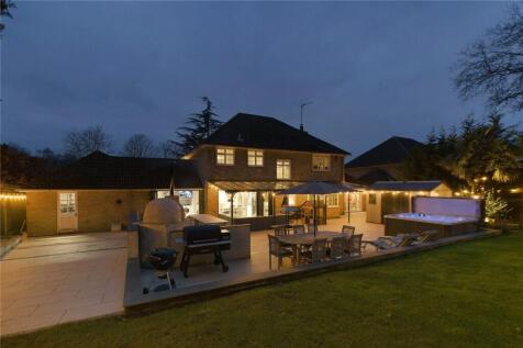 Borers Arms Road, Copthorne, Crawley... 4 bed detached house for sale