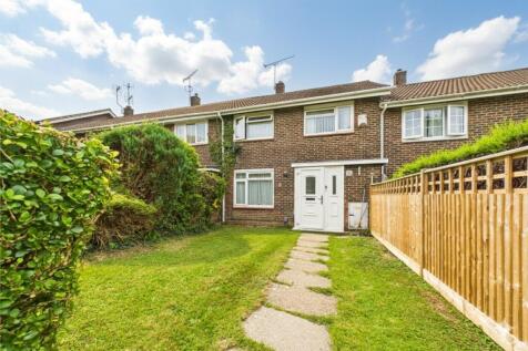 Rother Crescent, Gossops Green... 3 bed terraced house for sale