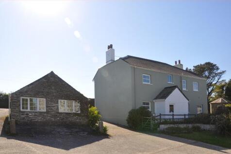 St Mawes Outskirts 5 bed detached house for sale