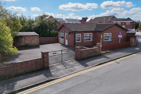 2 bedroom bungalow for sale