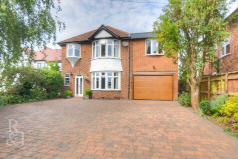 5 bedroom link detached house for sale