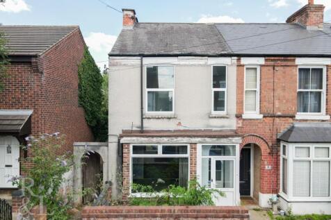 2 bedroom house for sale