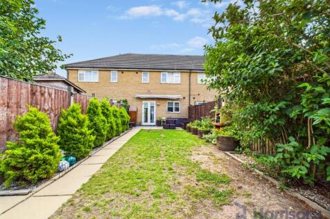 Monarch Drive, Kemsley... 3 bed detached house for sale