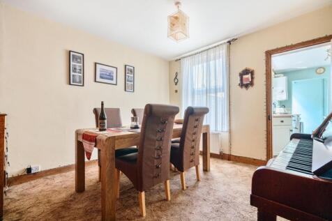 Rock Road, Sittingbourne, Kent, ME10 1JG 3 bed terraced house for sale
