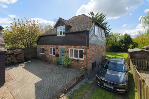 Ashford Road, Sheldwich, Faversham... 3 bed detached house for sale