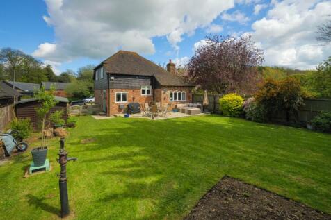 Ashford Road, Sheldwich, Faversham... 3 bed detached house for sale