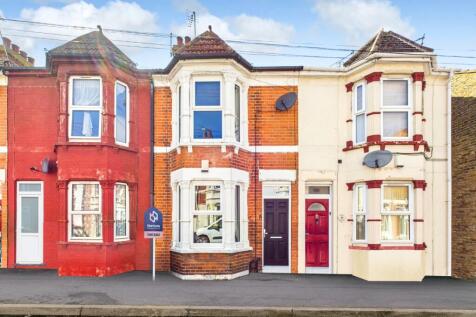 Jefferson Road, Sheerness, Kent, ME12... 3 bed semi