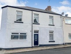 4 bed property, in Castlereagh Street, £170,000