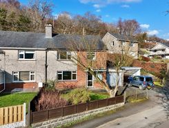 3 bed property, in Westcroft, £195,000