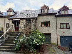 3 bed property, in 5 Tyn y Cae Estate, £185,000