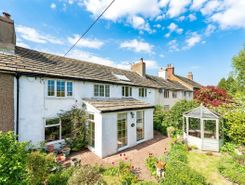 2 bed property, in Bretton Cottage, £350,000