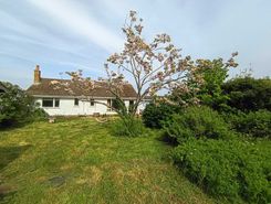 5 bed property, in Victory Way, £950,000