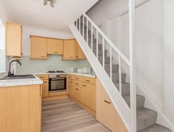 1 bed property, in Garden Cottage, £200,000