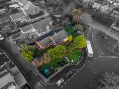 3 bed property, in Hallow Road, £395,000