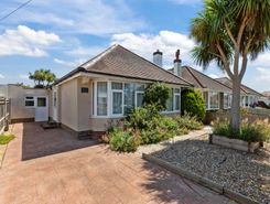 3 bed property, in Keymer Crescent, £425,000