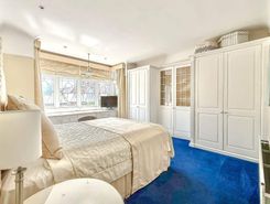 4 bed property, in ORCHARD AVENUE, £800,000